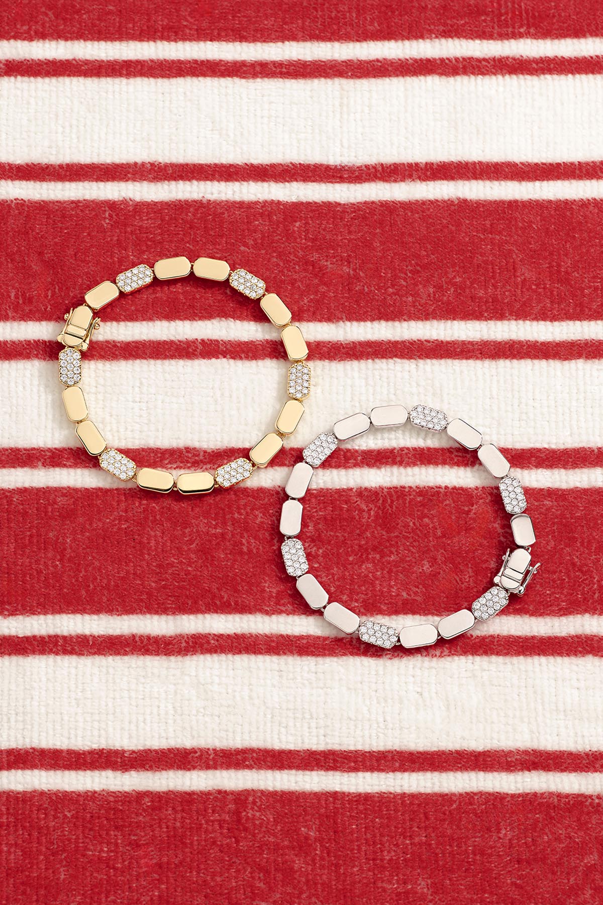 Dainty Gold Bracelet - Image 3